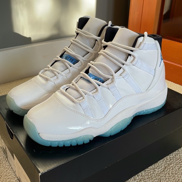 2014 Jordan 11, Retro, legend Blues - GS - Picture 2 of 6